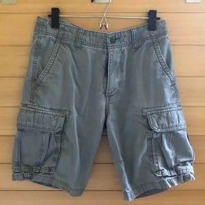 Old Navy Gray Cargo Shorts - Size 29